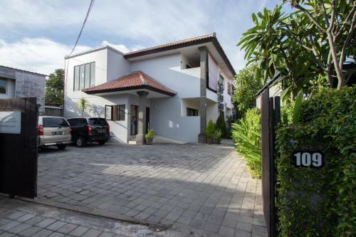 Bali Paradise Apartments