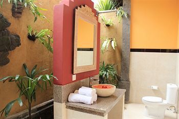Hostal Mawa House