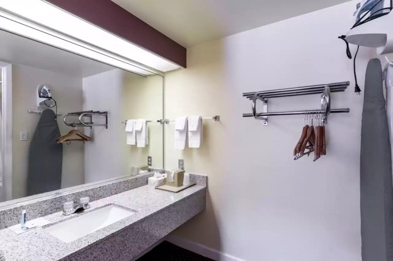 Hotel Rodeway Inn At Six Flags