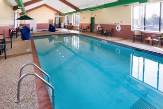 Hotel Quality Inn & Suites Airport