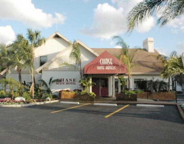 Chase Suite Hotel