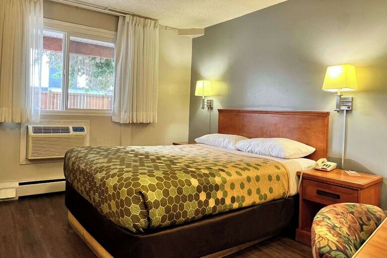 Hotel Econo Lodge Motel Village