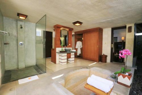 Villa The Sanyas Suite Bali