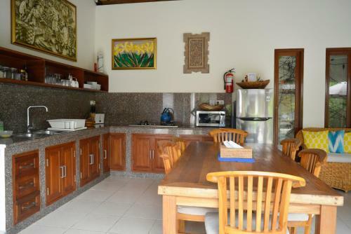 Villa Kembali