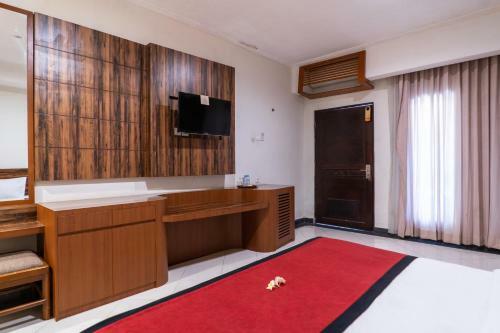 Maxi Hotel, Restaurant And Spa