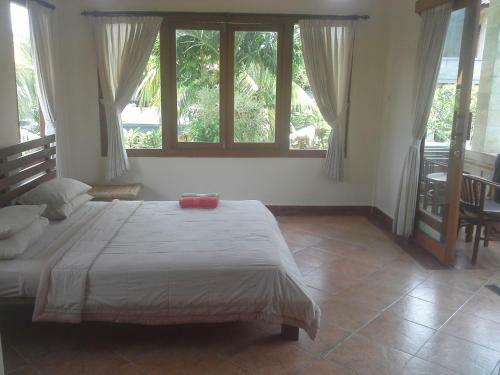 Hostal Dewi Ayu Accommodation