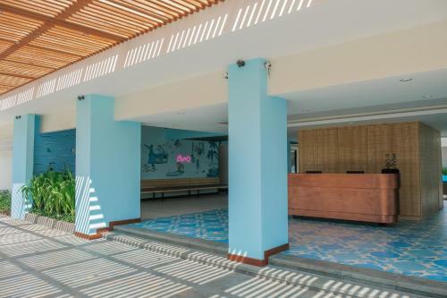 The Sunset Hotel & Restaurant