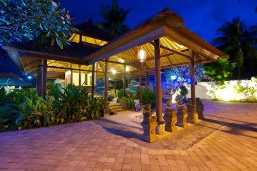 Bayshore Villa
