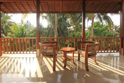 Hostal Mahanadewi Villa
