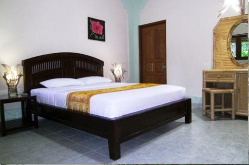 Hostal Pondok Bambu Seaside Bungalows