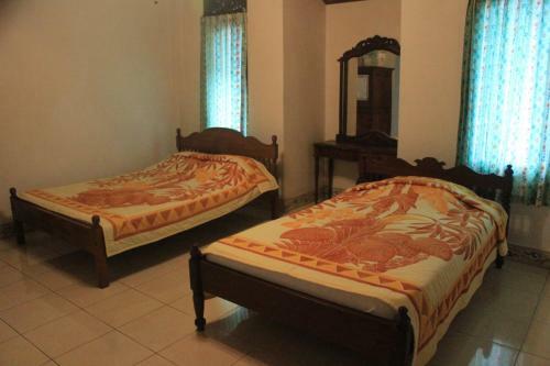 Hostal Sunarta House Homestay