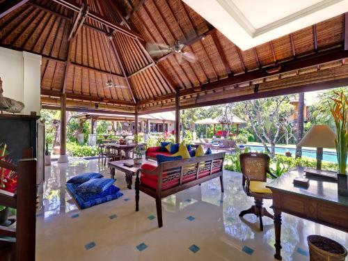 Villa Kakatua - An Elite Haven