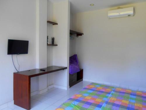 Hostal Arya Guest House