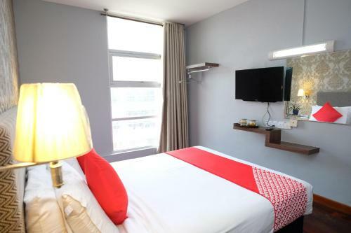 Grand City Hotel II