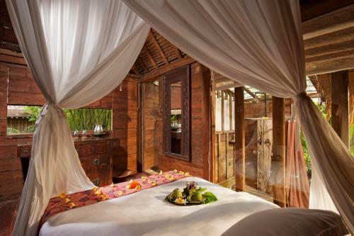 Hotel Bambu Indah