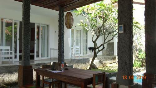 Hostal White Dove Villa