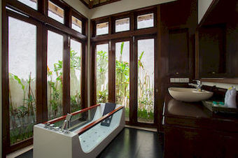 Hotel Astagina Resort, Villa And Spa