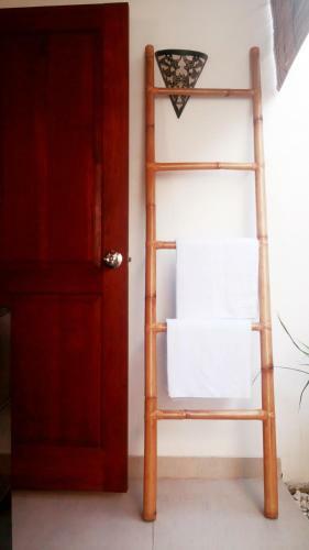 Hostal Aura Bungalow