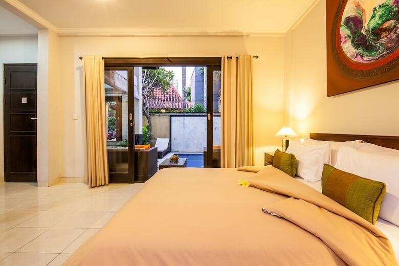 Surya Mas Villa
