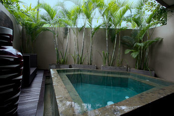 Hotel Cicada Luxury Townhouses