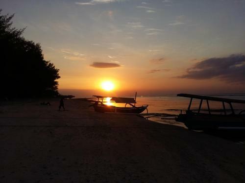 Hostal Yaya Bungalows Blue Coral