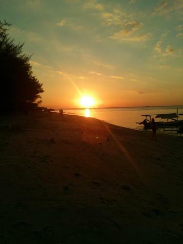 Hostal Yaya Bungalows Blue Coral