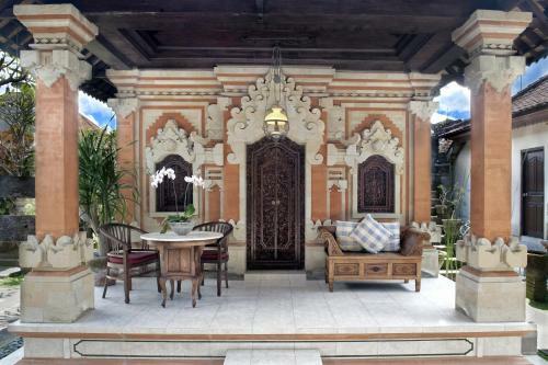 Hostal Teja Home Stay
