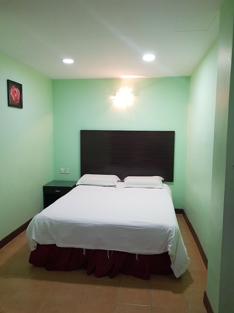 New City Hotel
