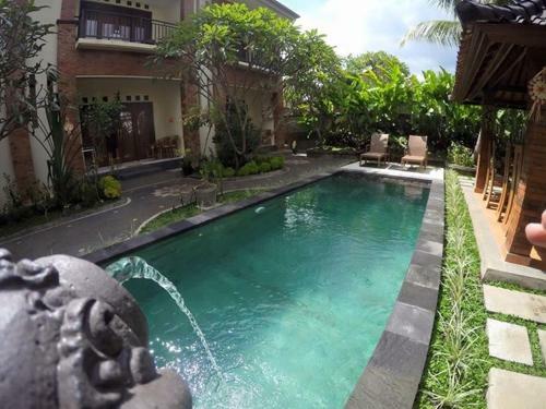 Hostal Nami House