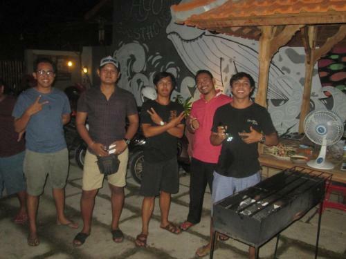 Hostal Ayu Guest House 2