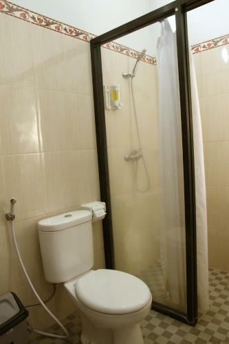 Hostal Suryadina Guest House