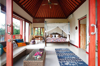 Apartamentos Villa Create Luv Play Ubud