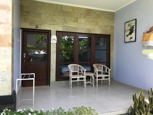Hostal Koming Guest House