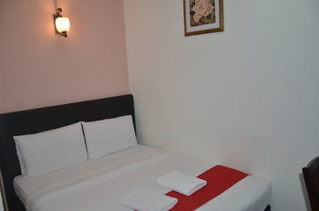 Hostal Oscar Guest House