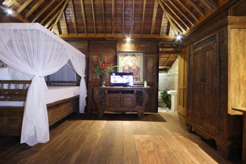 Honeymoon Green Villa