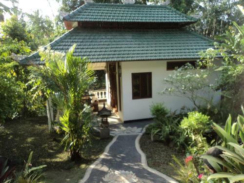 Hostal White Lotus Meditation Centre