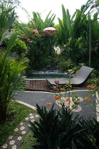 Hostal White Lotus Meditation Centre