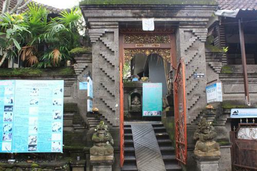 Bed & Breakfast Pratama Home Stay