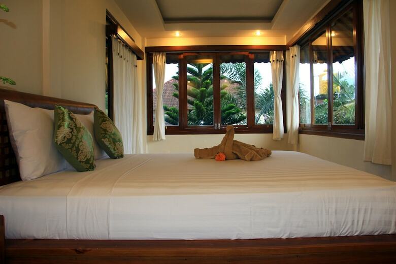Villa Pondok Naya
