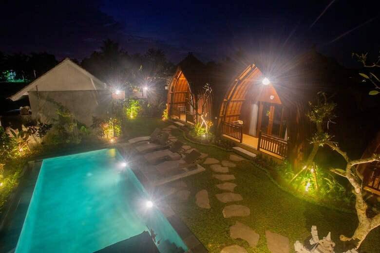 Villa Pondok Naya