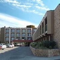 Hotel Ramada Victoria