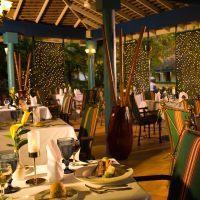 Hotel Sandals Carlyle