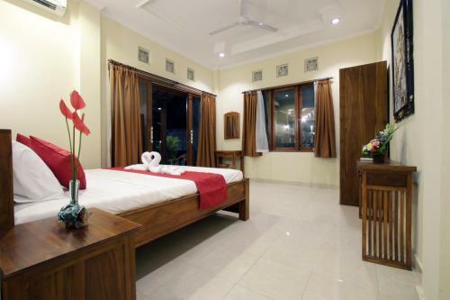 Hostal Pondok Loris Guest House