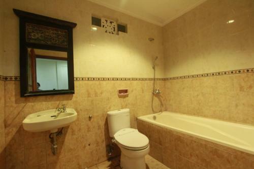 Hostal Pondok Loris Guest House