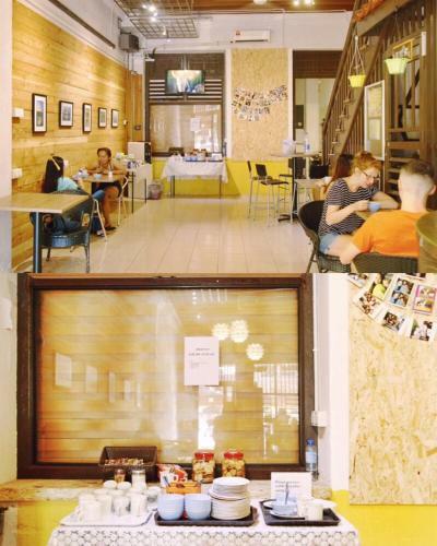 Hostal Heritage Sixteen