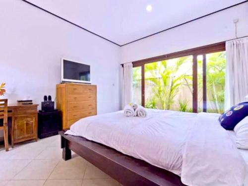 Ivory Villa