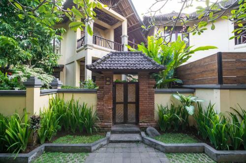 Bali Ayu Hotel & Villas