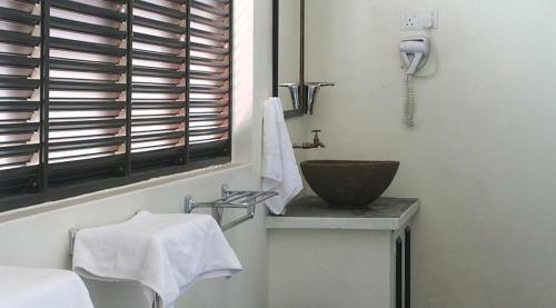Albergue Red Inn Court