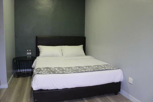 Town View Hotel