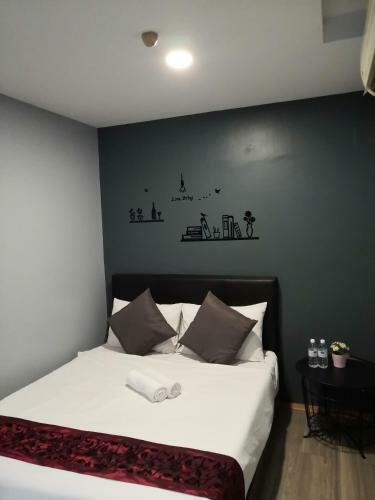 Town View Hotel